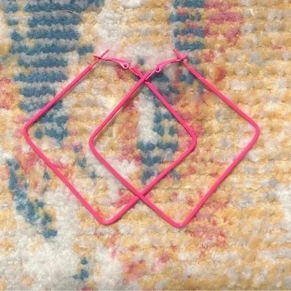 Neon Hot Pink Retro 80’s Large Stainless Steel Square Hoops Earrings NWT - Picture 1 of 2